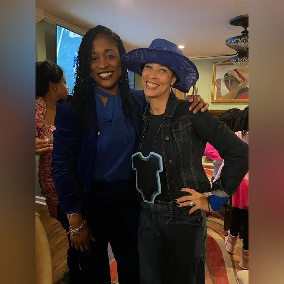 🔥 ShopAKIRA Velvet Royal-Blue Power Suit – Blazer + Pants Set 🔥 - Picture 6 of 8